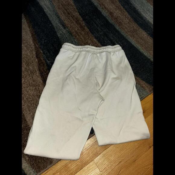 PUMA Cream Sweatpants Medium Joggers - Picture 9 of 9